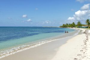 What Not to Miss on a Visit to the Island of Marie Galante: City beach Grand Bourg