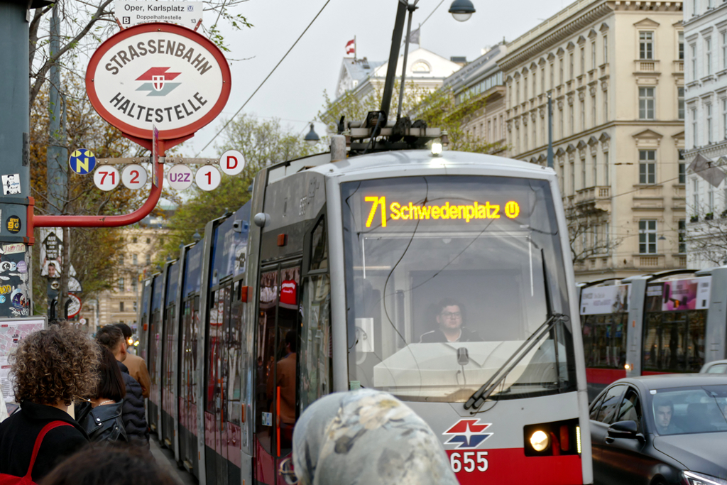 Visiting Vienna by streetcar is fun - and cheap, too.