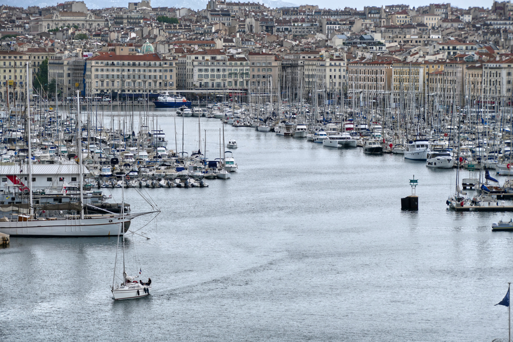 View of the Vieux Port from the Parc Émile Duclaux