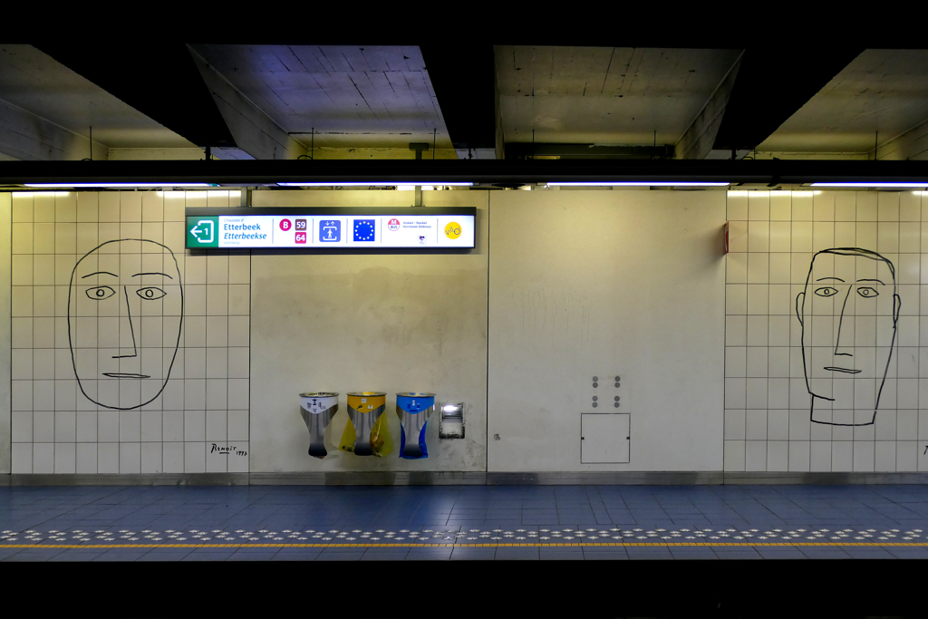 Fun portraits at the platform of the Maelbeek station by Benoît Van Innis