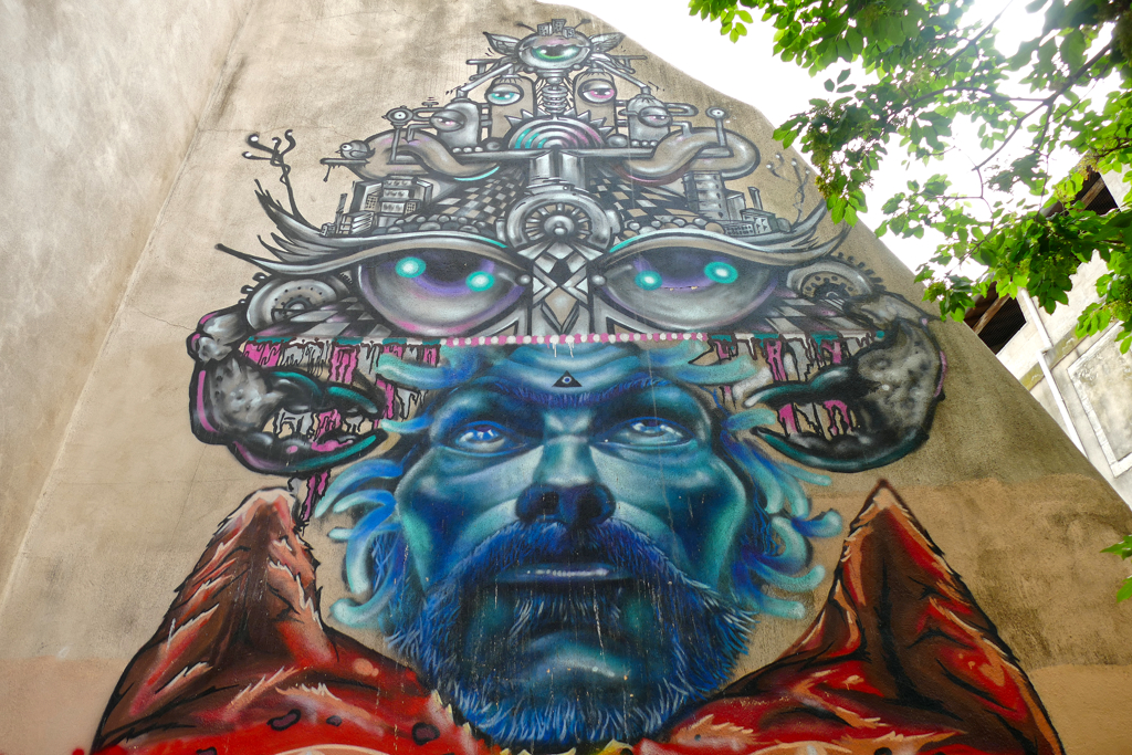 Mural by Isaac Barreda in NImes