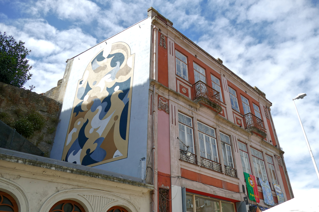 Mural by Hazul, one of the best pieces of street art in Porto.