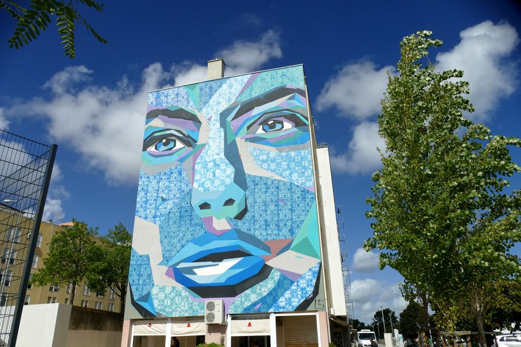 Mural by LS in Lisbon's neighborhood of Marvila.