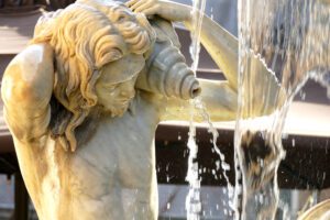 Fontana dell’Amenano in Catania.