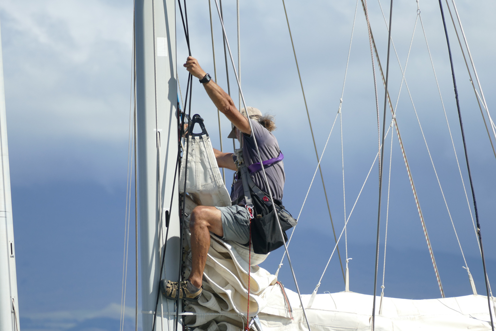 Climbing shrouds and ropes.