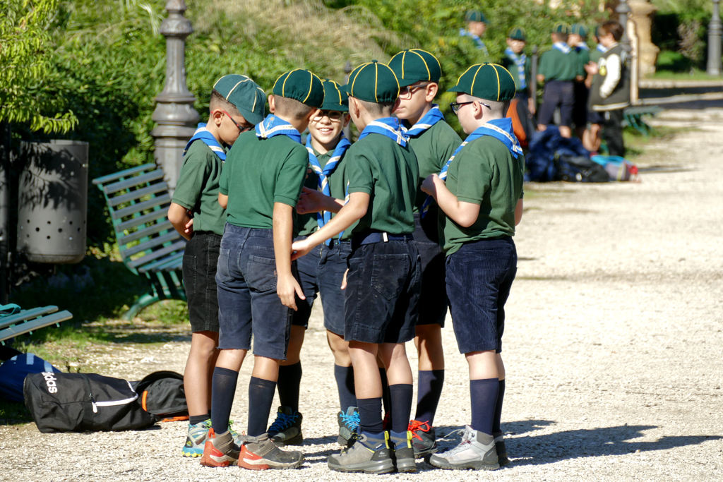 Boy scouts playing in Villa Giulia.