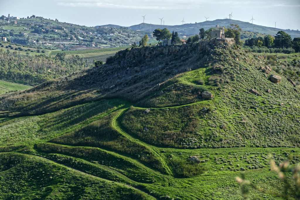 Sceneries around Agrigento, seen on a day trip to the Temples of Agrigento and the Villa Romana del Casale.