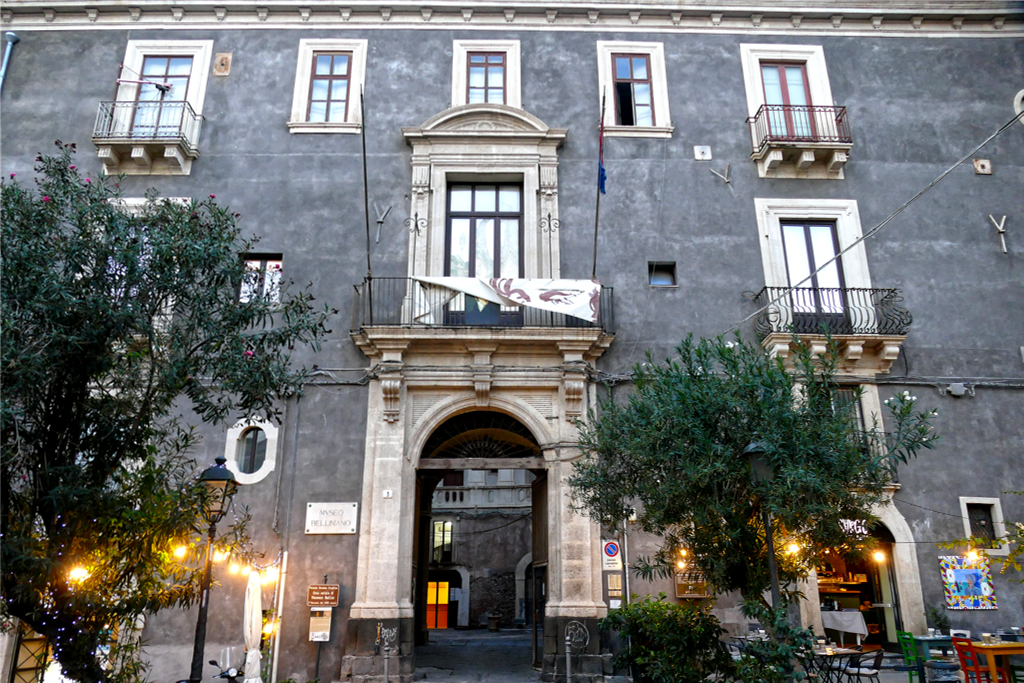 Palazzo Gravina Cruyllas