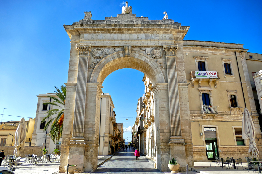 Royal Gate in Noto