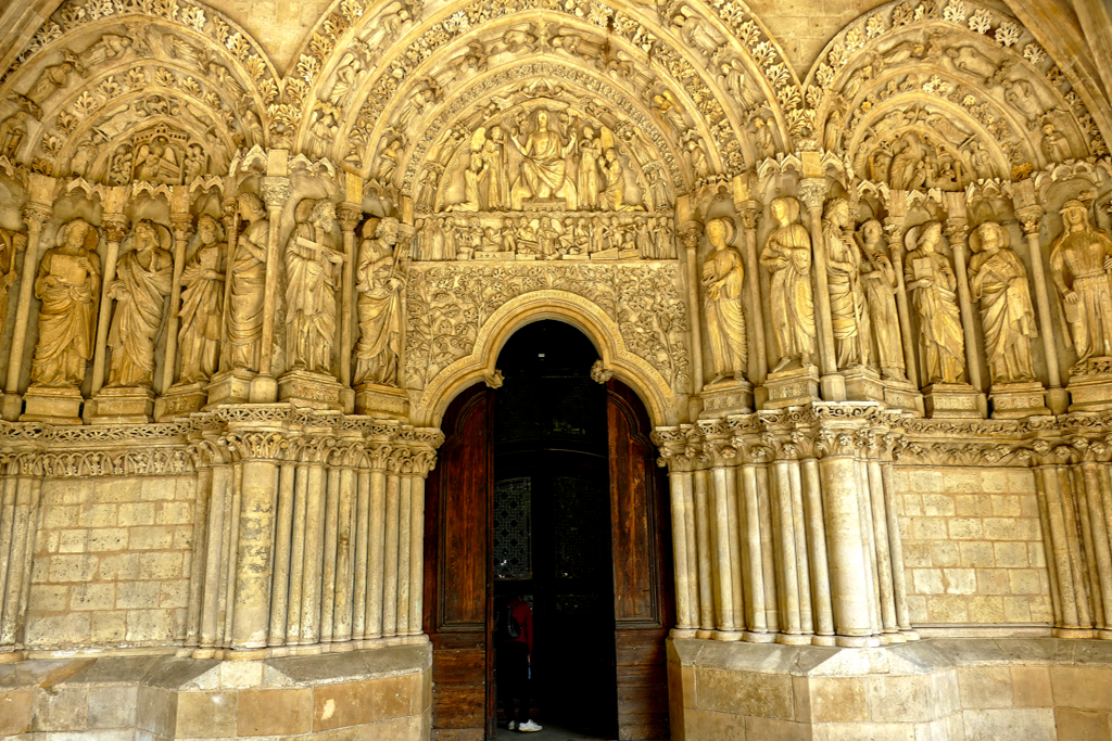 The artistically embellished main portal of the Saint-Seurin church.