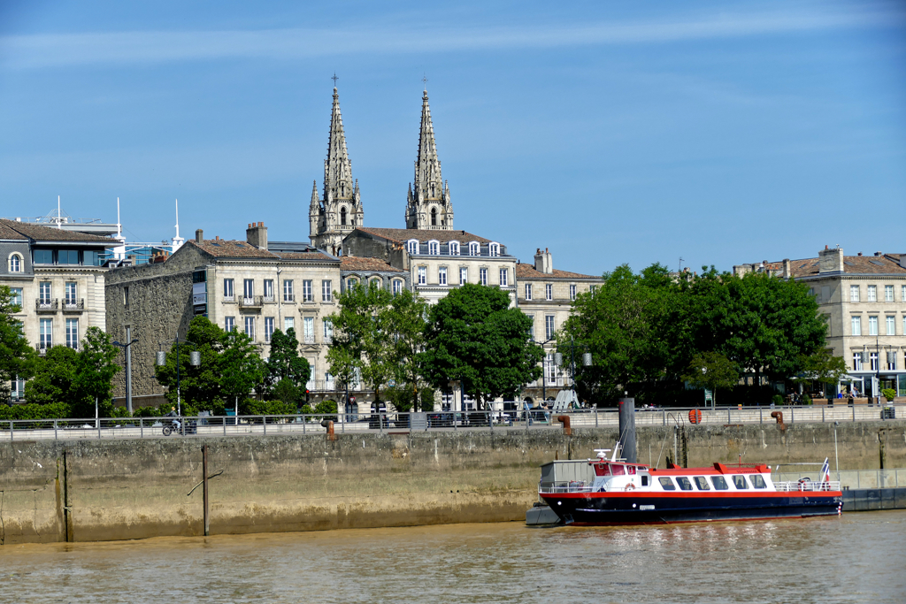 Église Saint-Louis-des-Chartrons