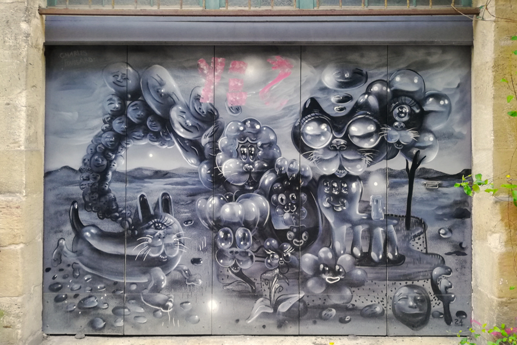 Mural by Charles Foussard in Bordeaux on the left bank of the river Garonne