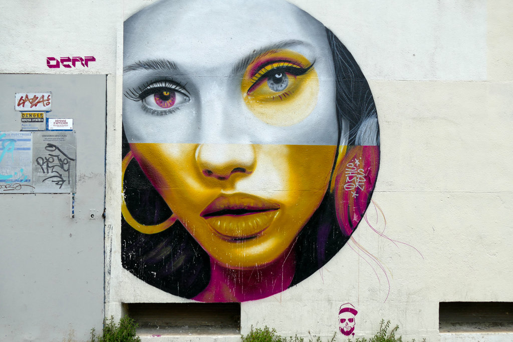 Mural by DERF in Bordeaux.