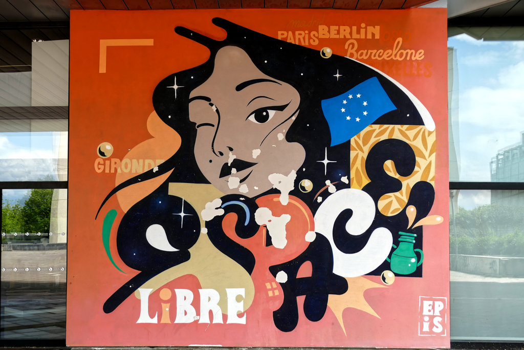 Mural by Epis in Bordeaux.