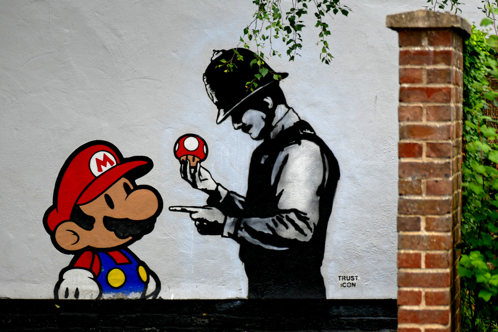 Street Art by TRUST.iCON in Cheltenham