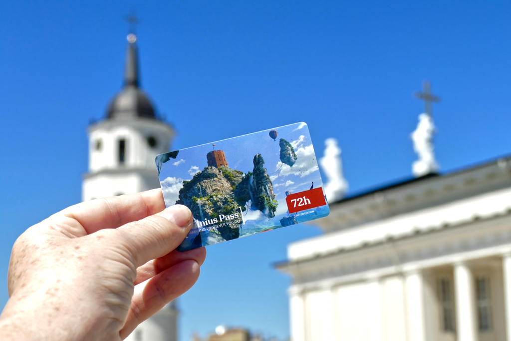 Renata Green holding a Vilnius Pass
