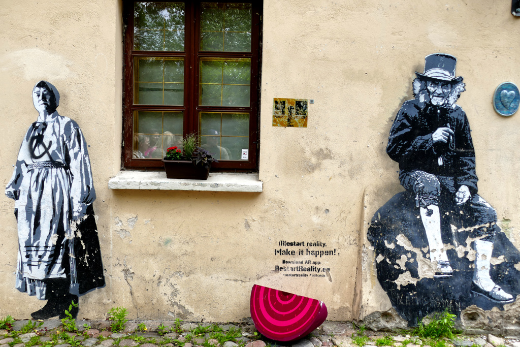 Mural by Edward von Lõngus in Vilnius