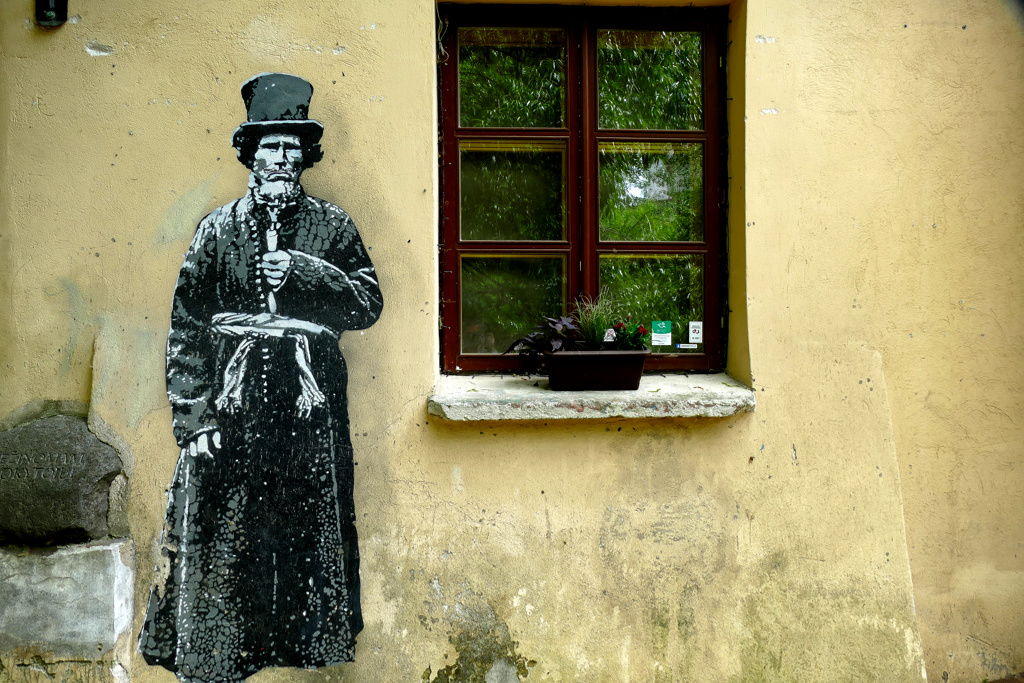 Mural by Edward von Lõngus in Vilnius