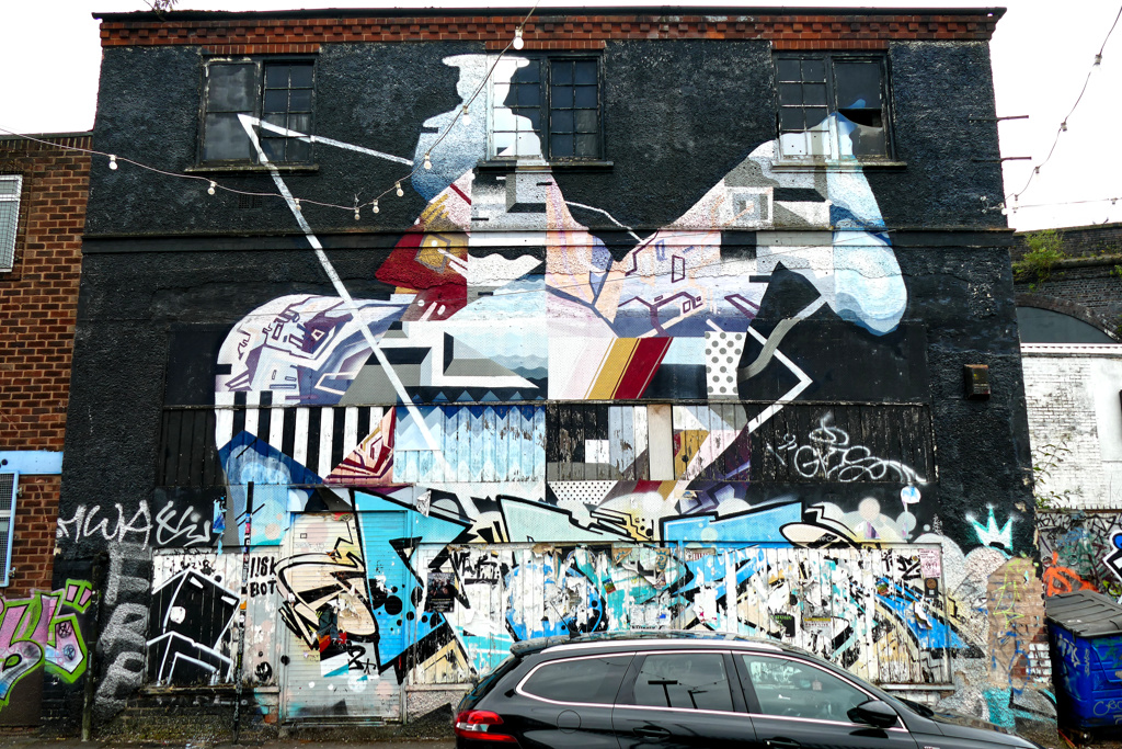 Mural by Itaewon in Birmingham.