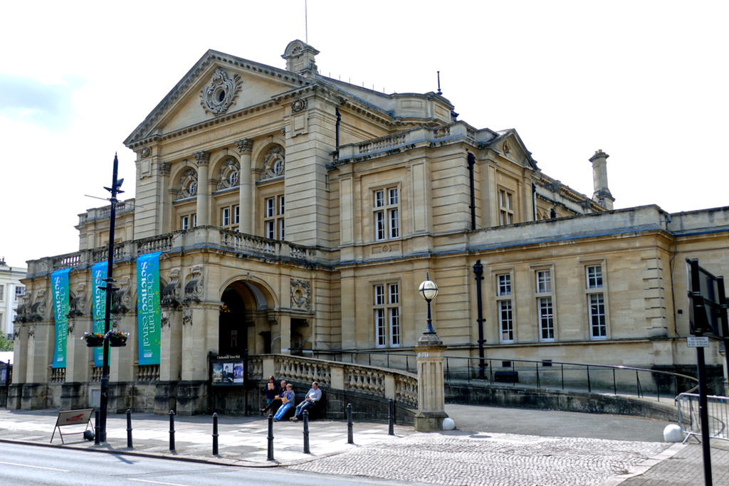 Cheltenham Town Hall