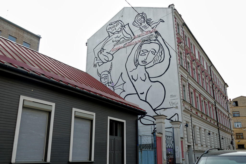 Dedicated to Džemma Skulme.
Kristians Brekte designed this homage to the Latvian painter Džemma Skulme, and Miķelis Mūrnieks executed the work together with KIWIE.