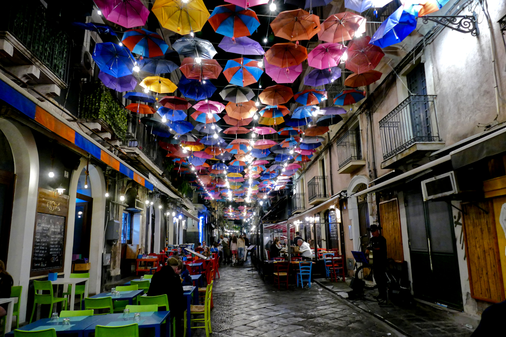 Via Gisira in Catania.