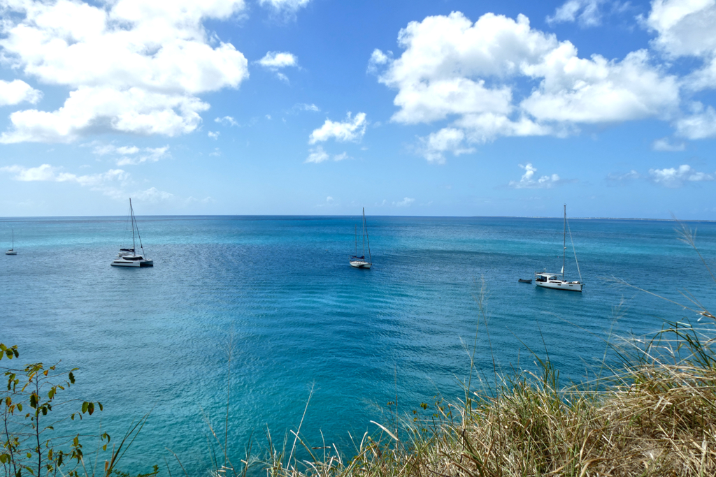 View of the sea from the Piste Anse Guichard.