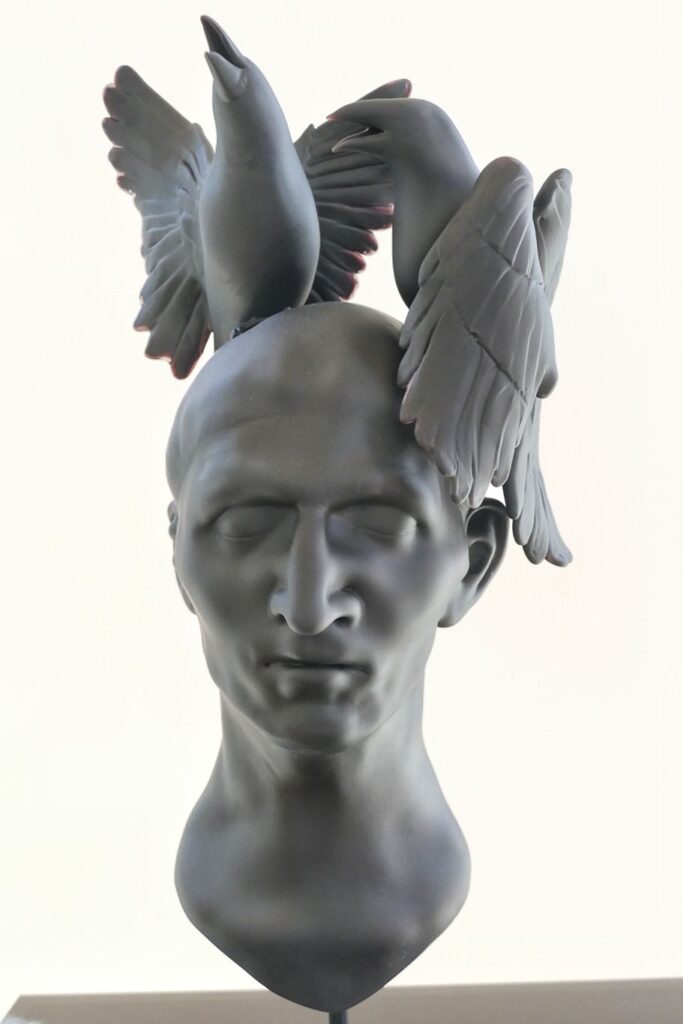 Glass sculpture by Martin Jenecky. 