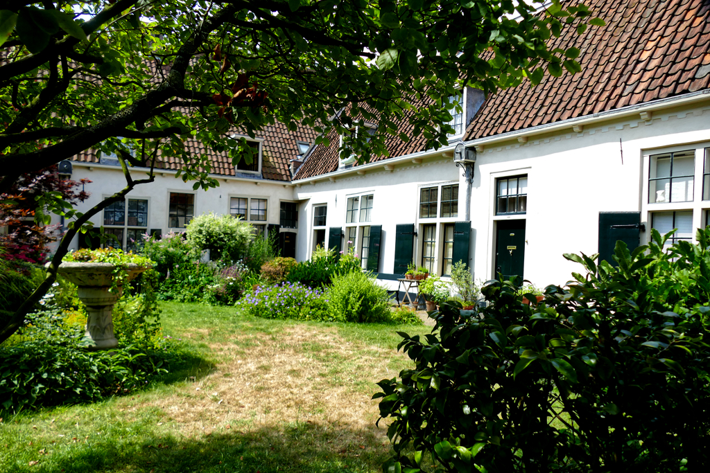Hofje van Bakenes from 1395 is the oldest hofje in Haarlem