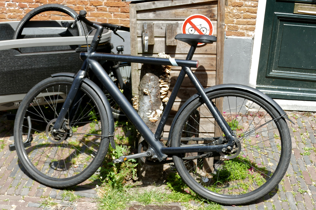 Bicycle in Haarlem.