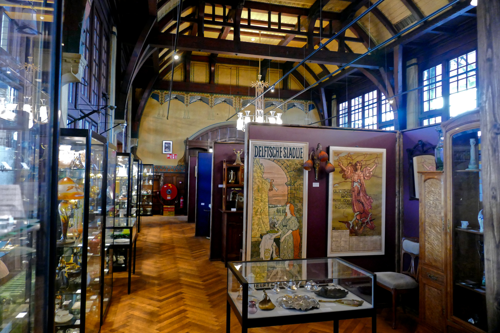 MUTEK – Museum voor Toegepaste Europese Kunst at the Haarlem Station.