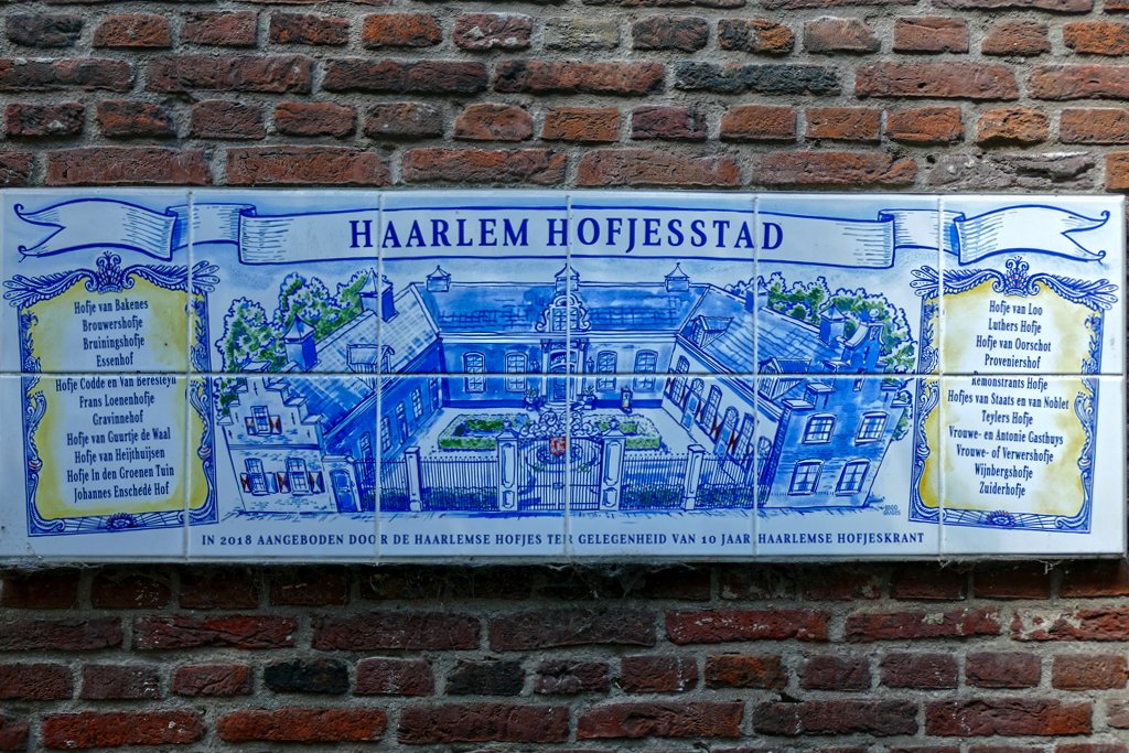 Ceramic plaque showing the hofjes of Haarlem.