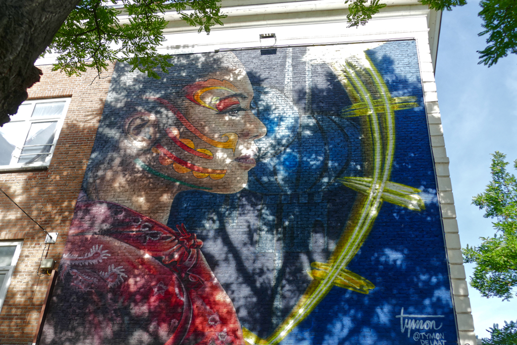 Best Street Art in Rotterdam by Tymon de Laat.