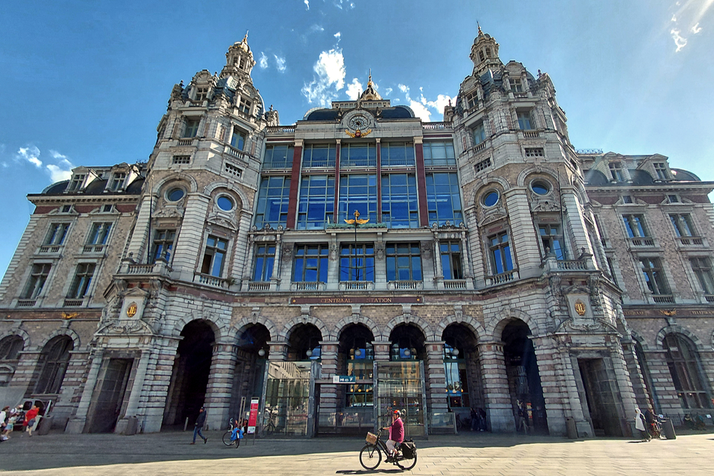 Antwerp Centraal.