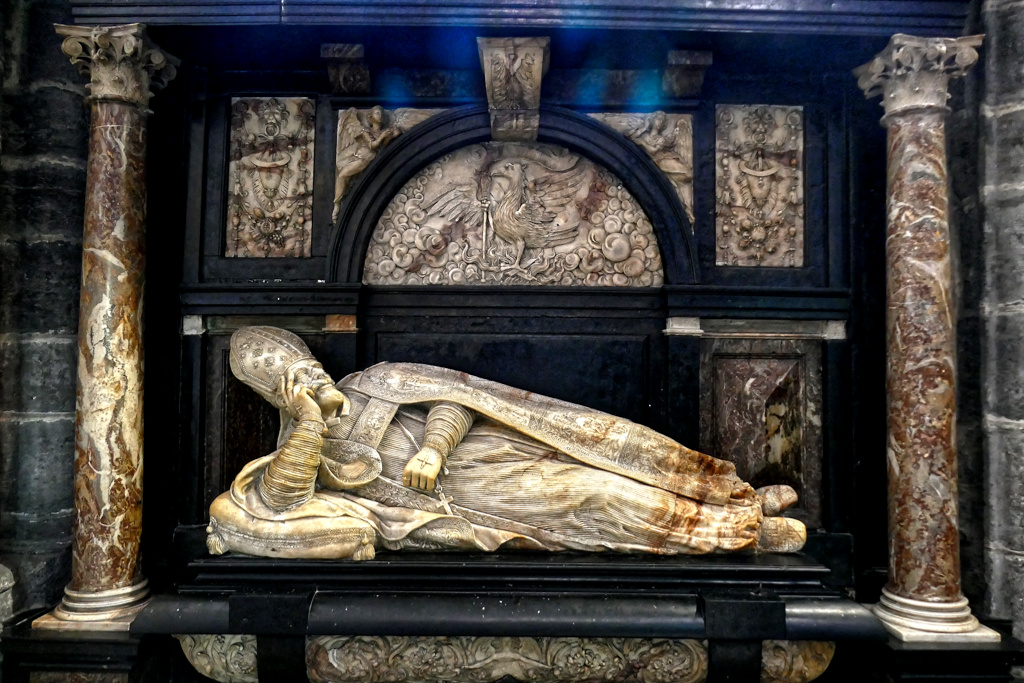 Monumental tomb in the late Renaissance style of Bishop Petrus Damant, the third Bishop of Ghent.