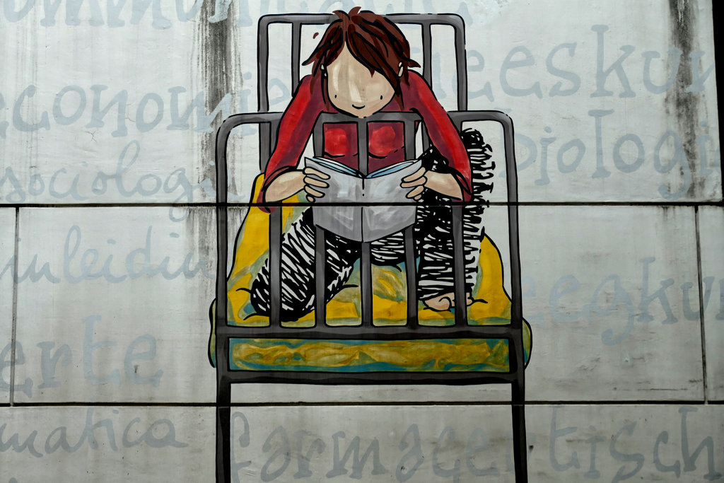 Best Street Art in Antwerp by Inge Heremans aka Ilah