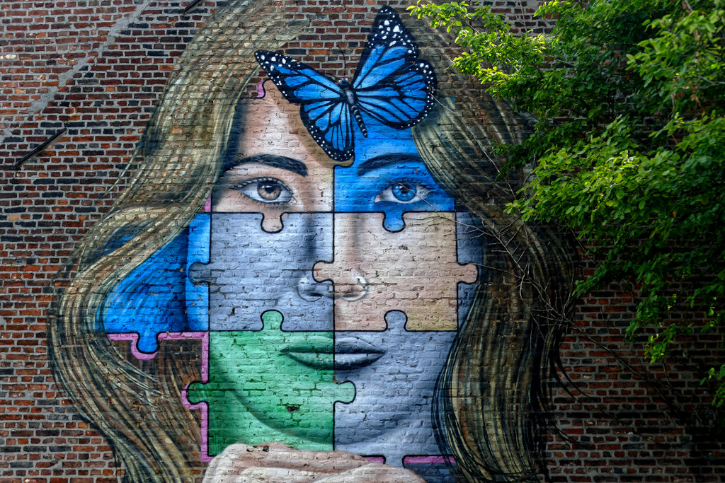 Best Street Art in Antwerp by MrKas
