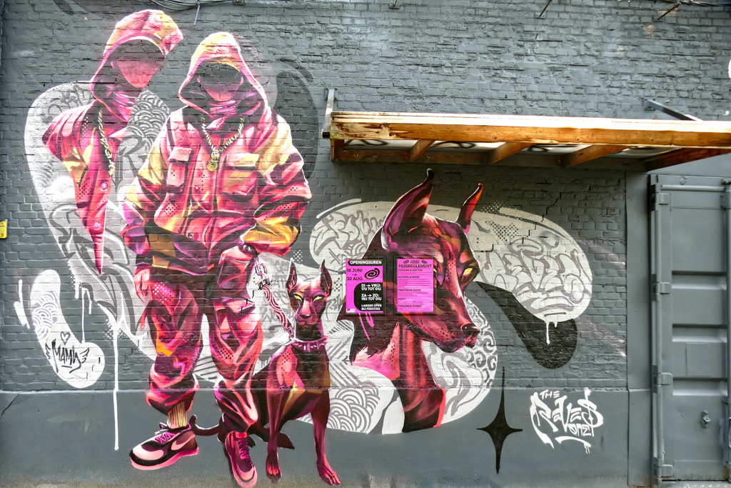Best Street Art at the Zomerfabriek in Antwerpen by REVES ONE