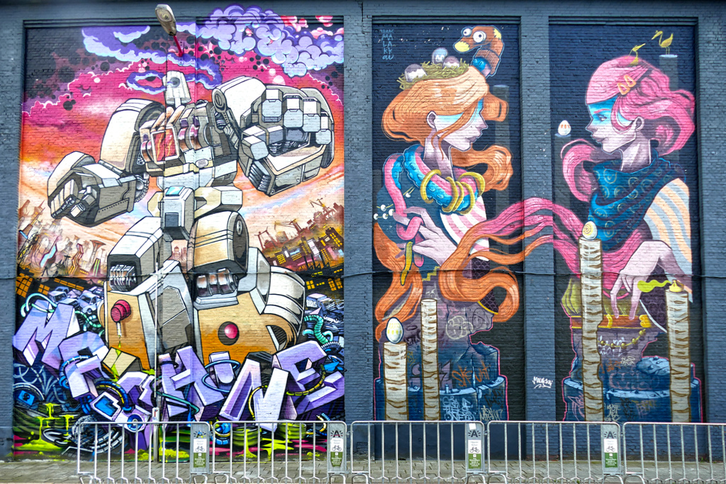 Best Street Art at the Zomerfabriek in Antwerpen by Fleks One and Malakkai.