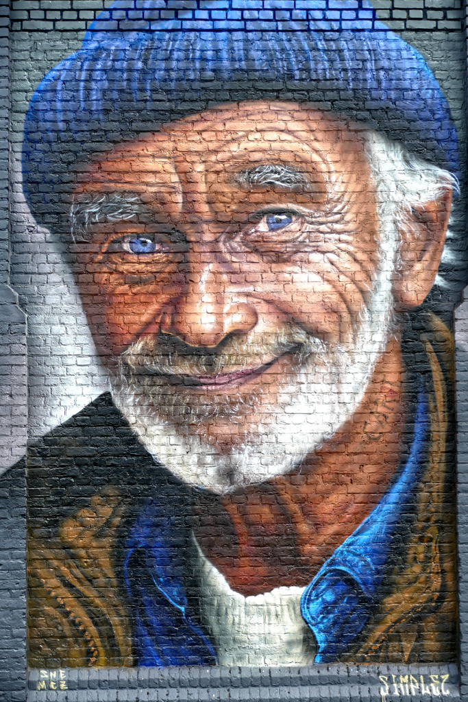 Best Street Art at the Zomerfabriek in Antwerpen by Rodrigo Simplez.