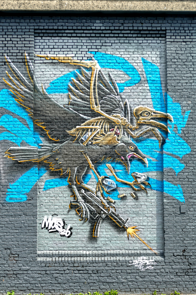 Best Street Art at the Zomerfabriek in Antwerpen by Daze (@dazetwo) and Toner (@toner2otz)