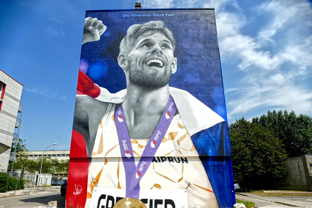 Best Street Art in the northern area of Boulogne sur Mer by Zabou.