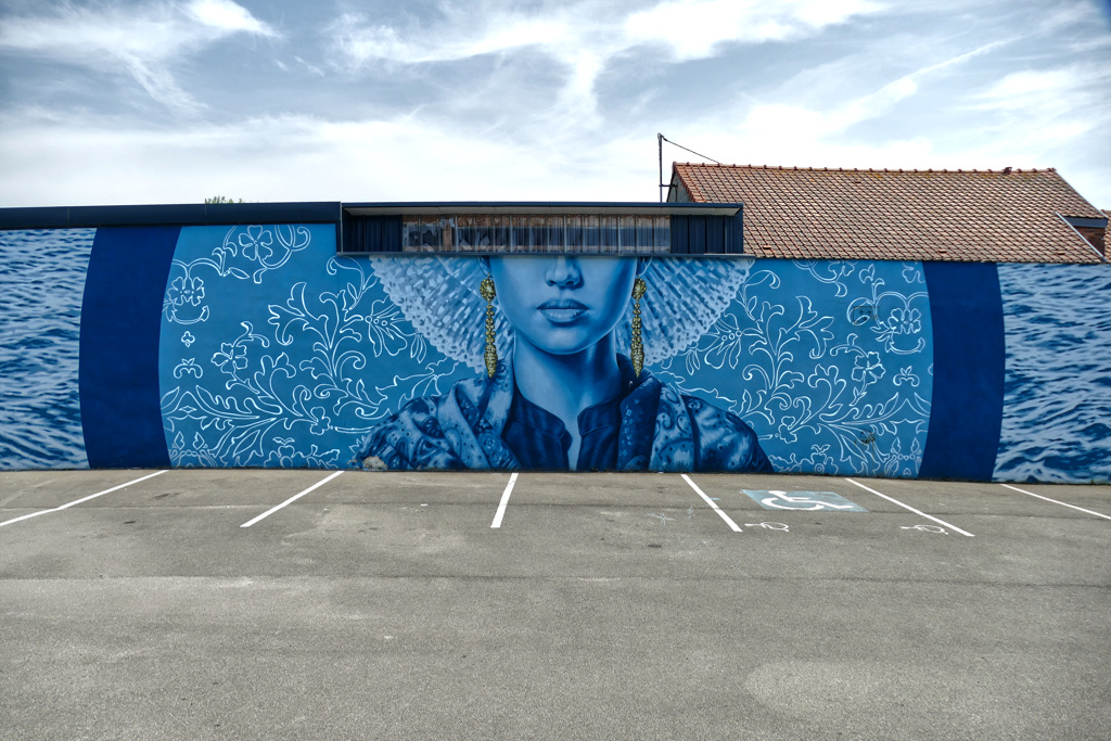 Best Street Art in the northern area of Boulogne sur Mer by Patta.