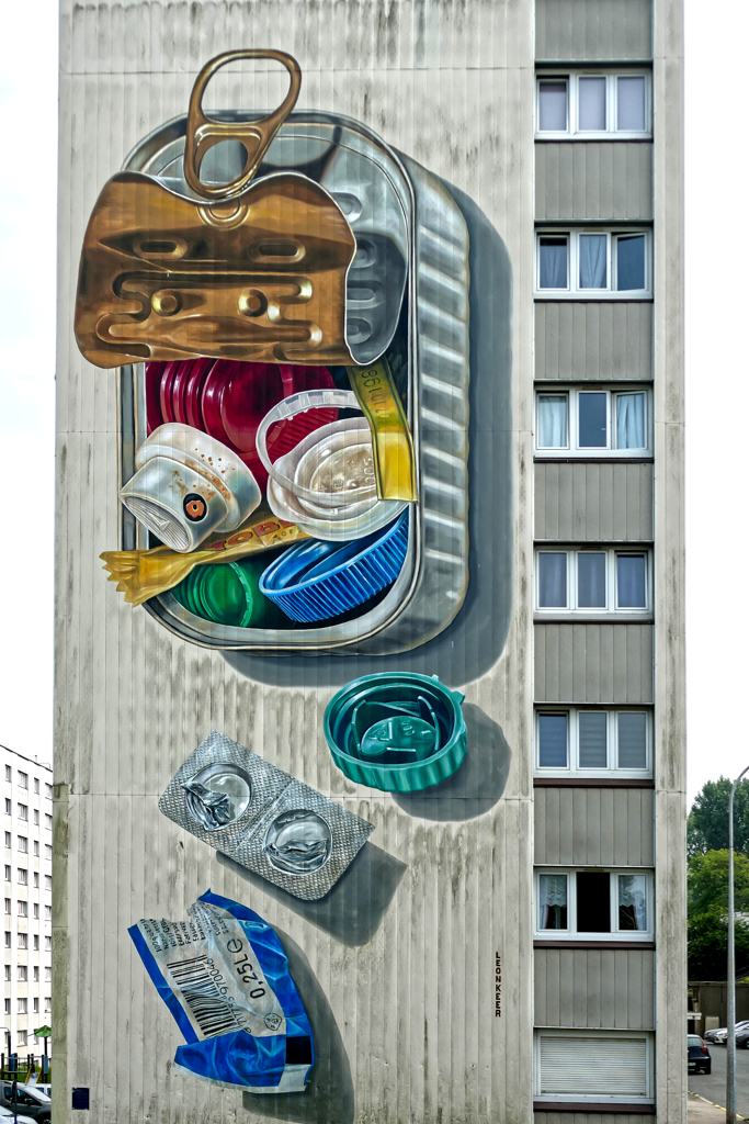 Best Street Art in the nothern area of Boulogne sur Mer by Leon Keer.