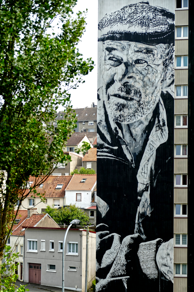 Best Street Art in the nothern area of Boulogne sur Mer by Hendrik Beikirch.