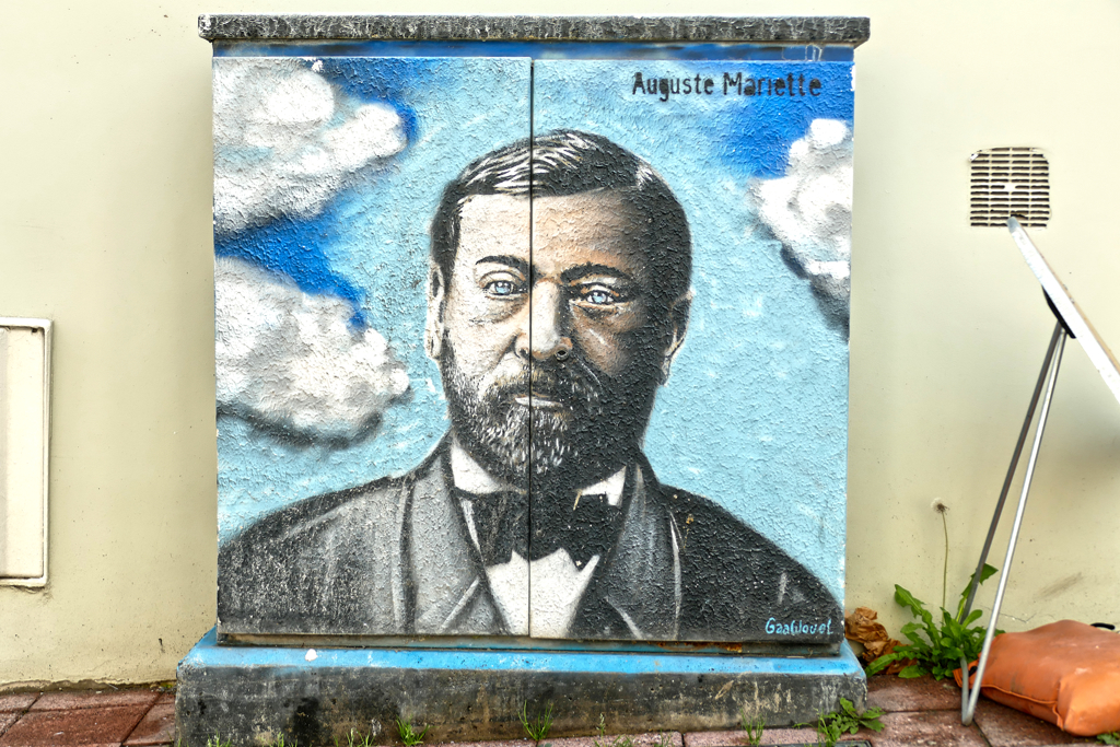 Best Street Art in the southern area of Boulogne sur Mer by GaaWouel.