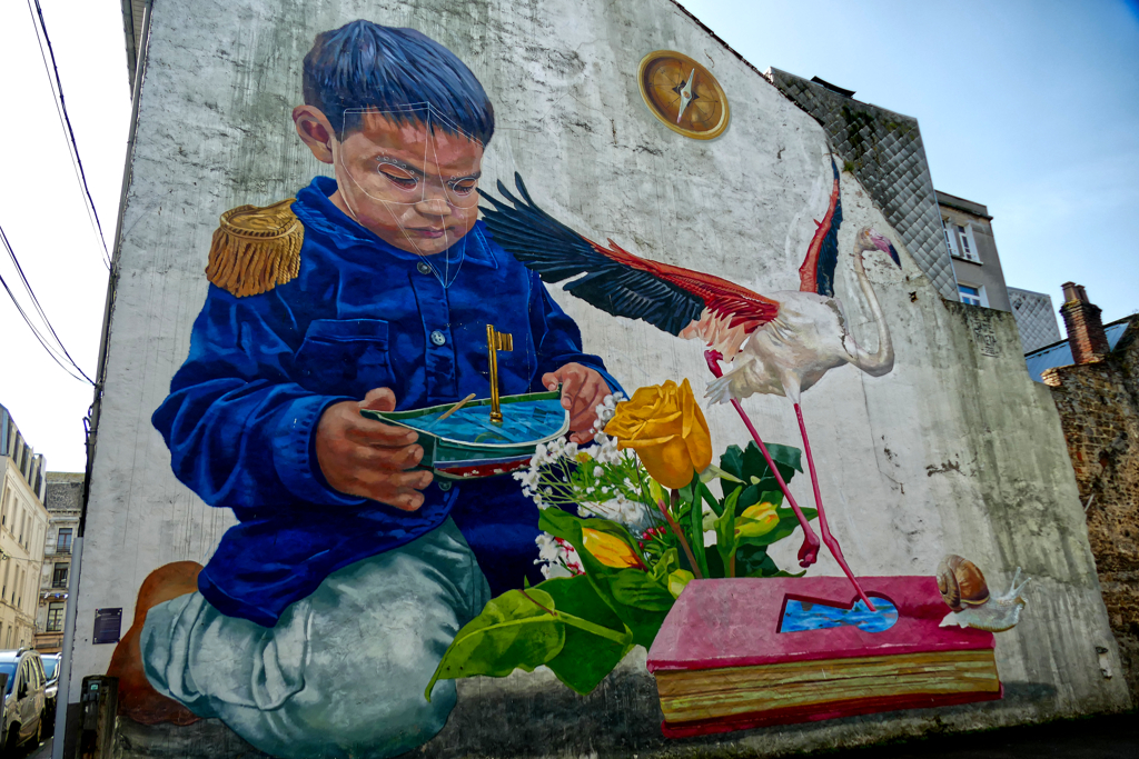 Best Street Art in the southern area of Boulogne sur Mer by Jade Rivera.
