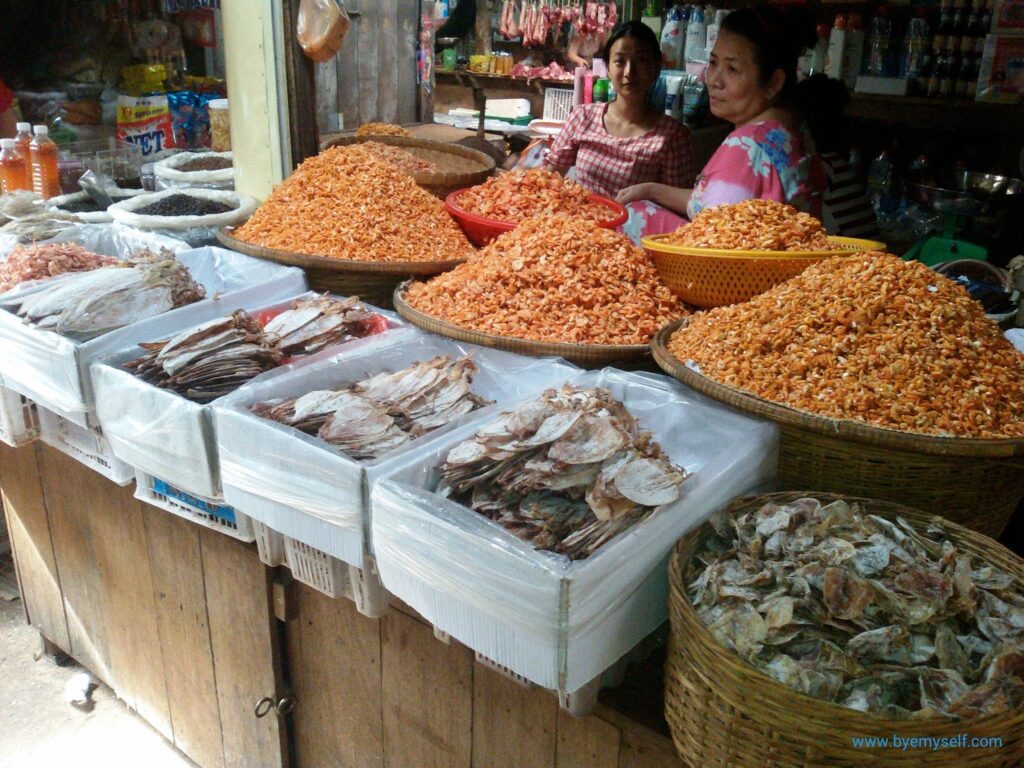 Market in Kampot