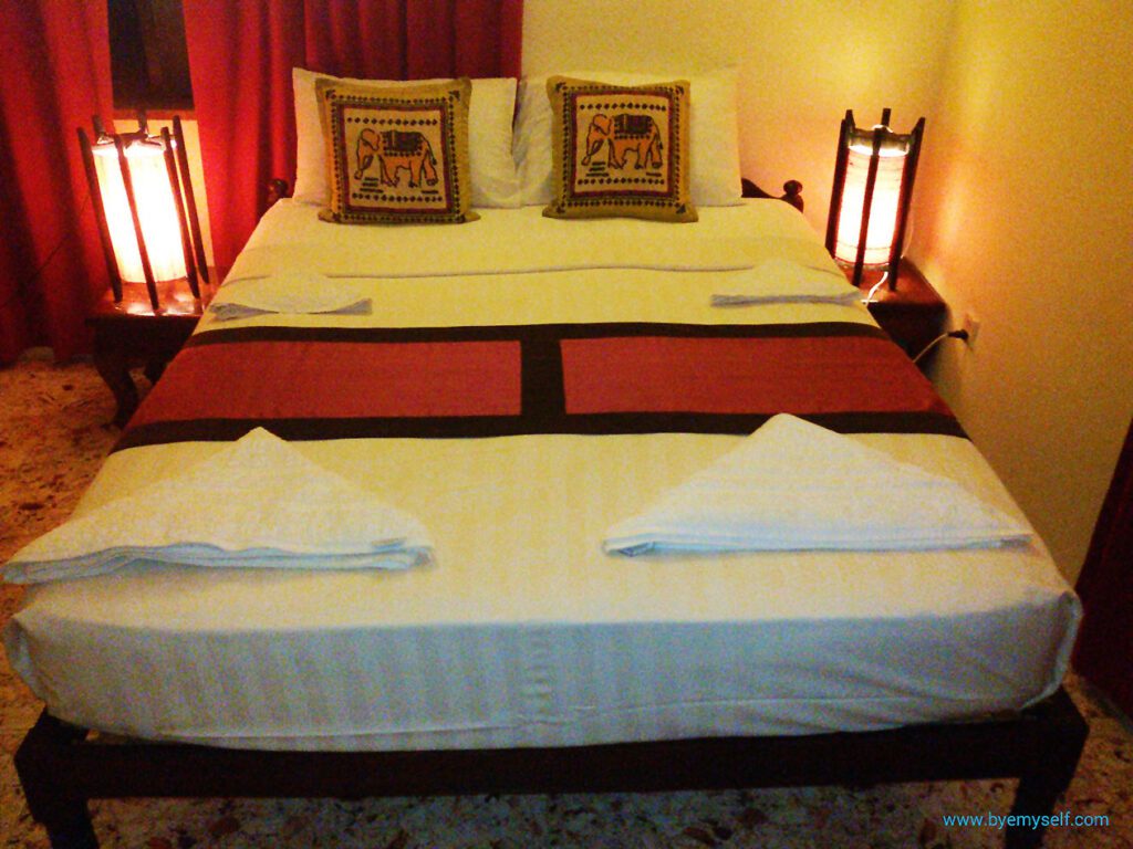 Hotel Room in KAMPOT from where to go to THANSUR BOKOR and back