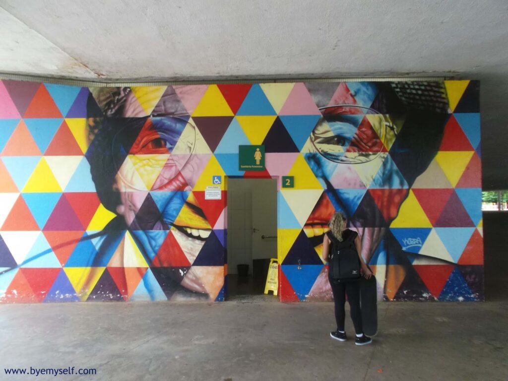 Southern wall of the Marquise at the Parque Ibirapuera in Sao Paulo